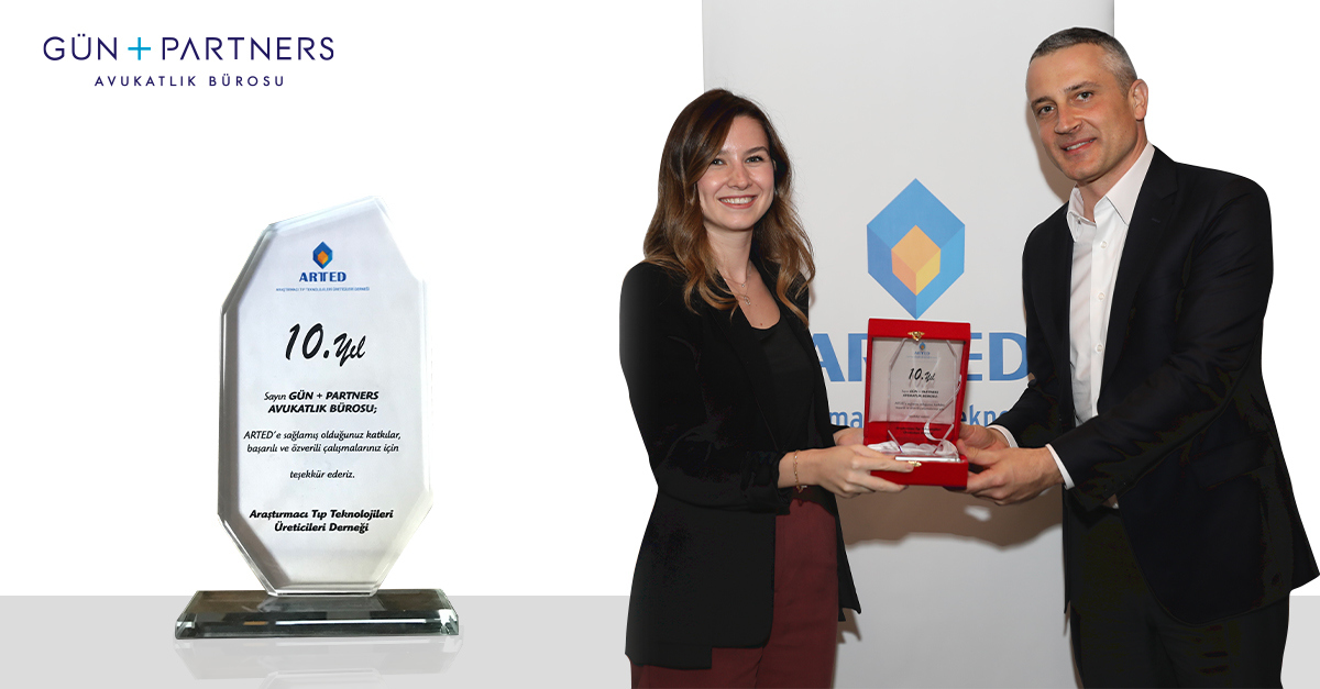 ARTED Teşekkür Plaketi