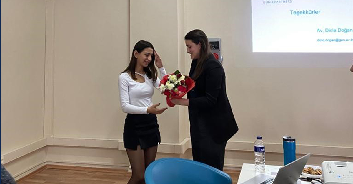 Dicle Doğan, İstanbul Üniversitesi Kültür ve Hukuk Kulubü Tarafından Organize Edilen Fikri Mülkiyet Zirvesi’ne Konuşmacı Olarak Katıldı